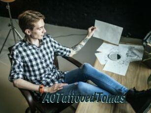 A0TattooedTomas