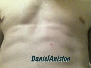 Daniel_Aniston