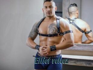 Elliot_veleez