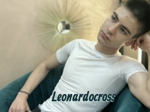 Leonardocross