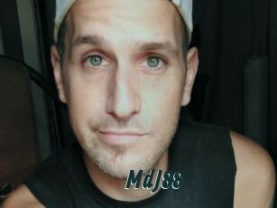 MdJ88