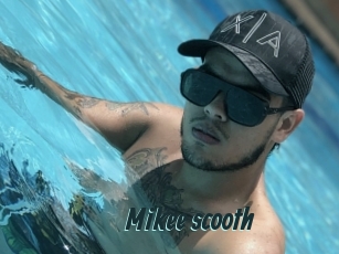 Mikee_scooth