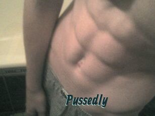Pussedly