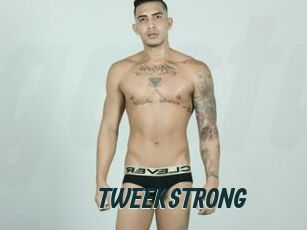 TWEEKSTRONG