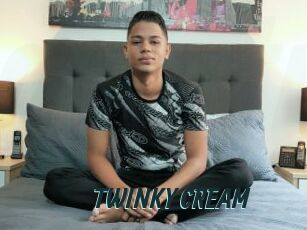 TWINKY_CREAM