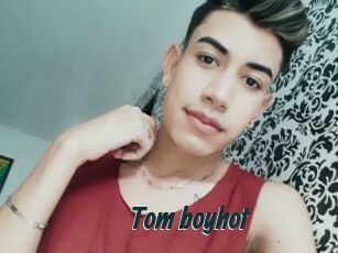 Tom_boyhot