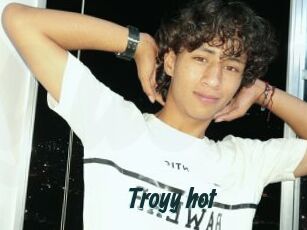Troyy_hot