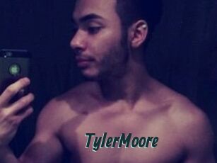Tyler_Moore