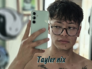 Tayler_nix